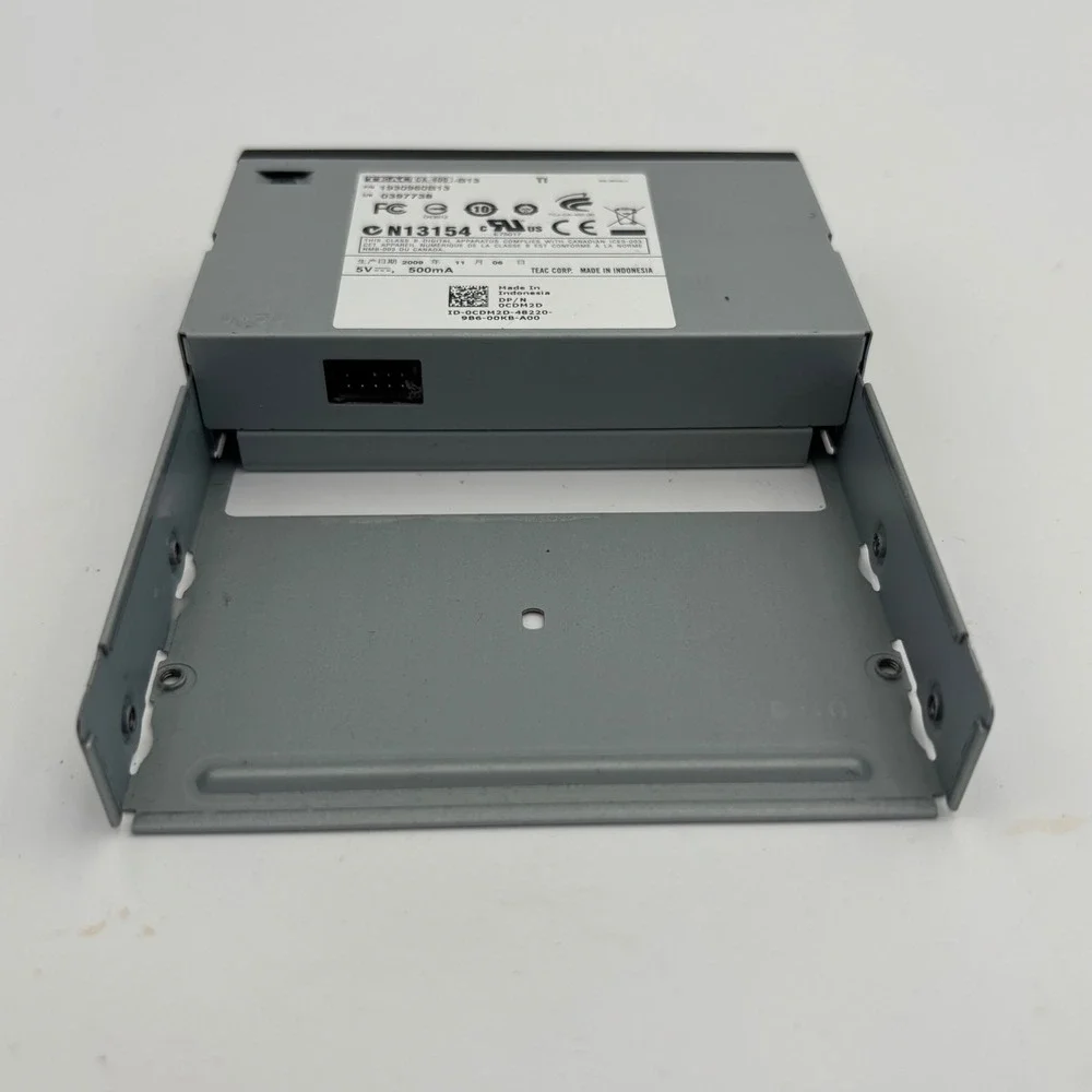 TEAC CA-400-B13 Internal Multi Card Reader PC 3.5 Bay Black Excellent 0CDM2D